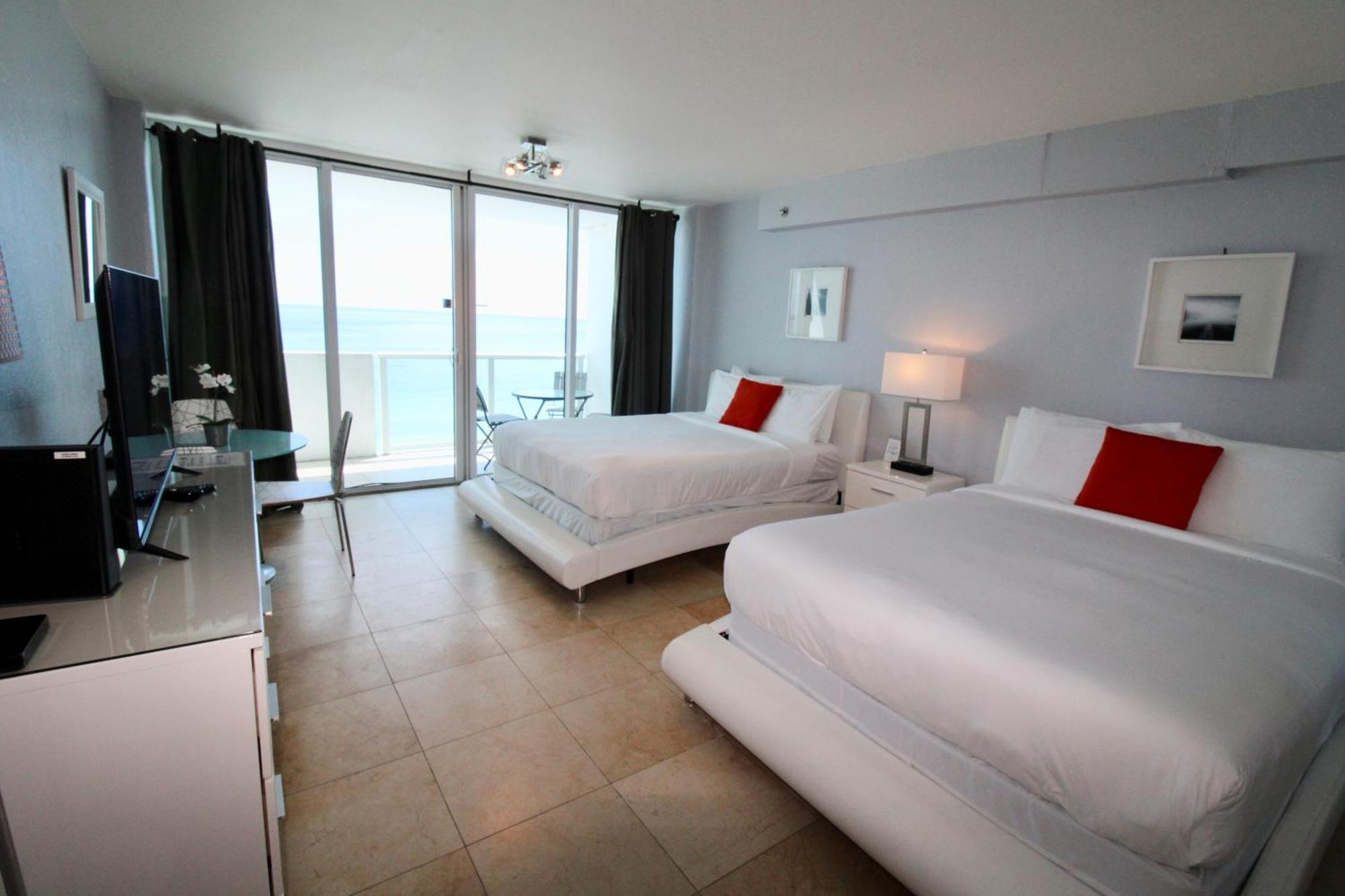 Castle 828 Oceanfront View With Balcony, Pool, Tennis, Beach Access And Free Parking! Miami Beach Exterior photo