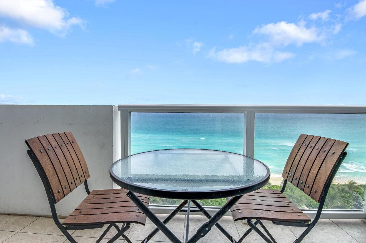 Castle 828 Oceanfront View With Balcony, Pool, Tennis, Beach Access And Free Parking! Miami Beach Exterior photo